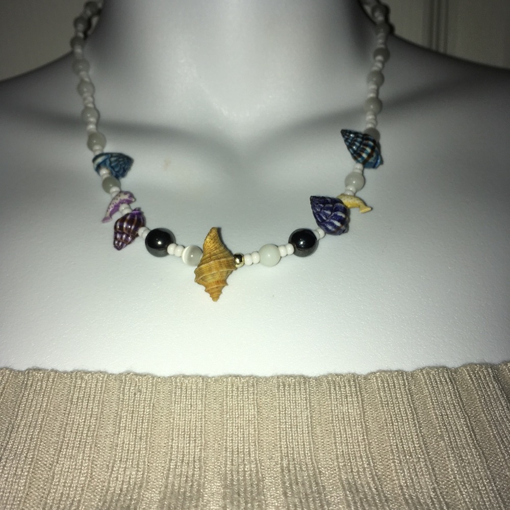 Shell necklace